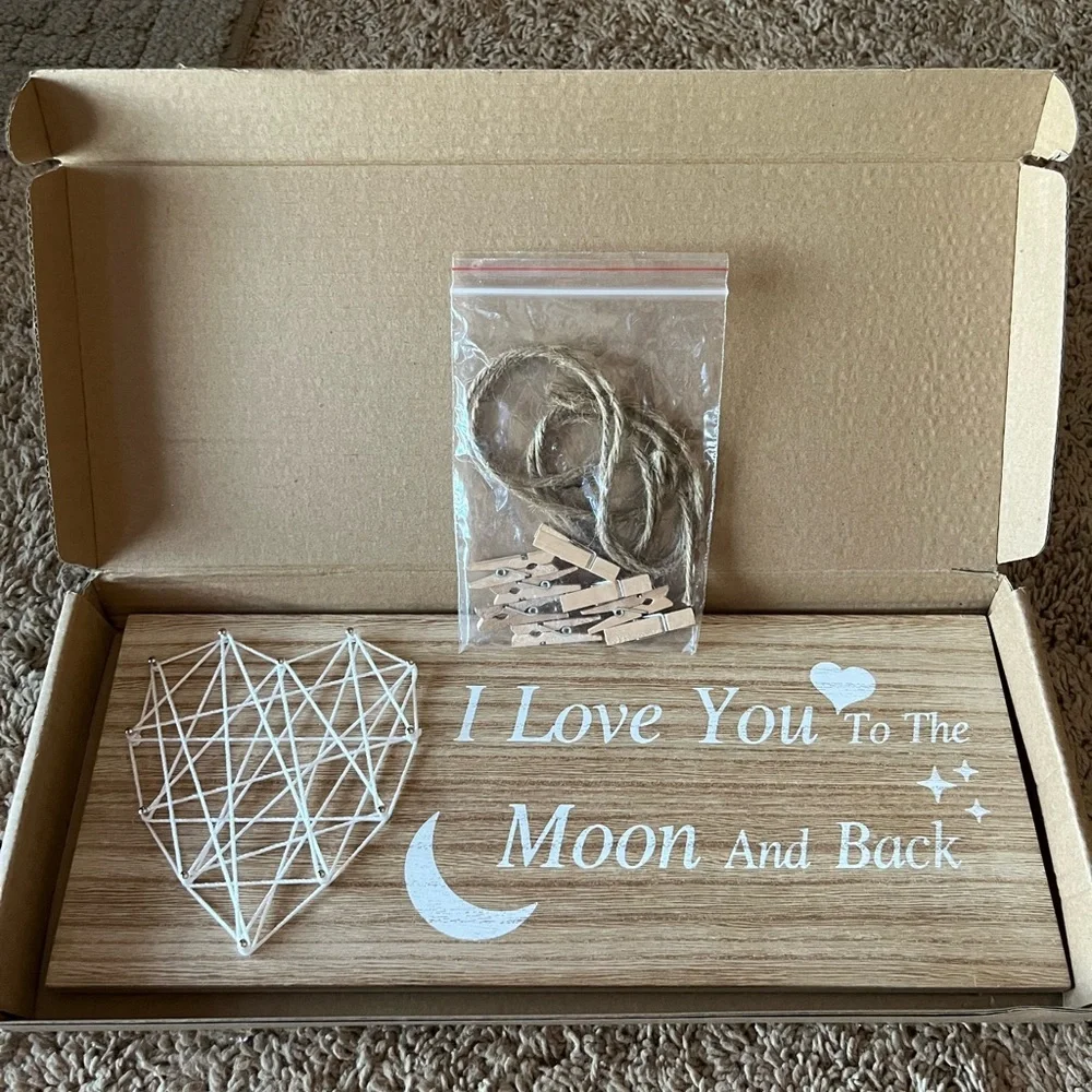 I love to the moon and back wooden hanging sign - Picture 3 of 4